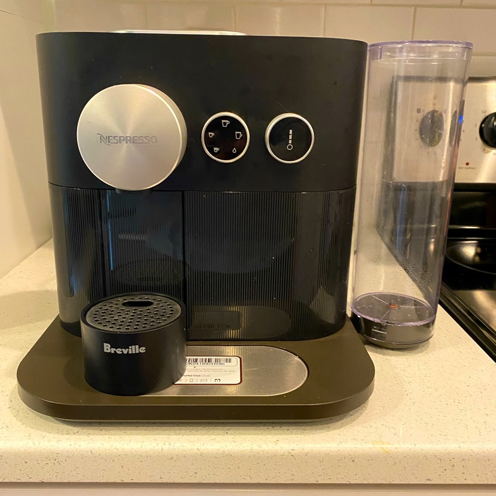 Nepresso Machine